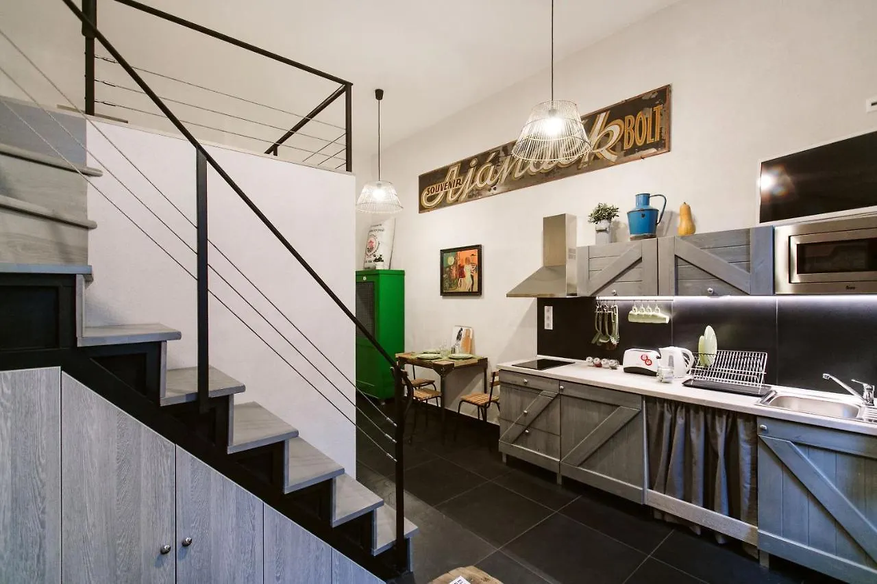 Apartment The Art Of Home Budapest