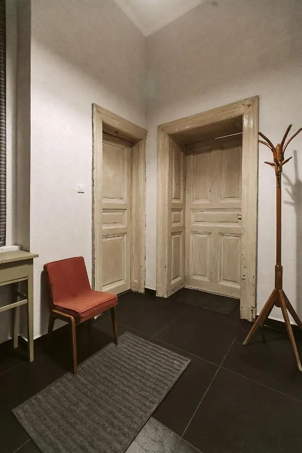 The Art Of Home Budapest Apartment